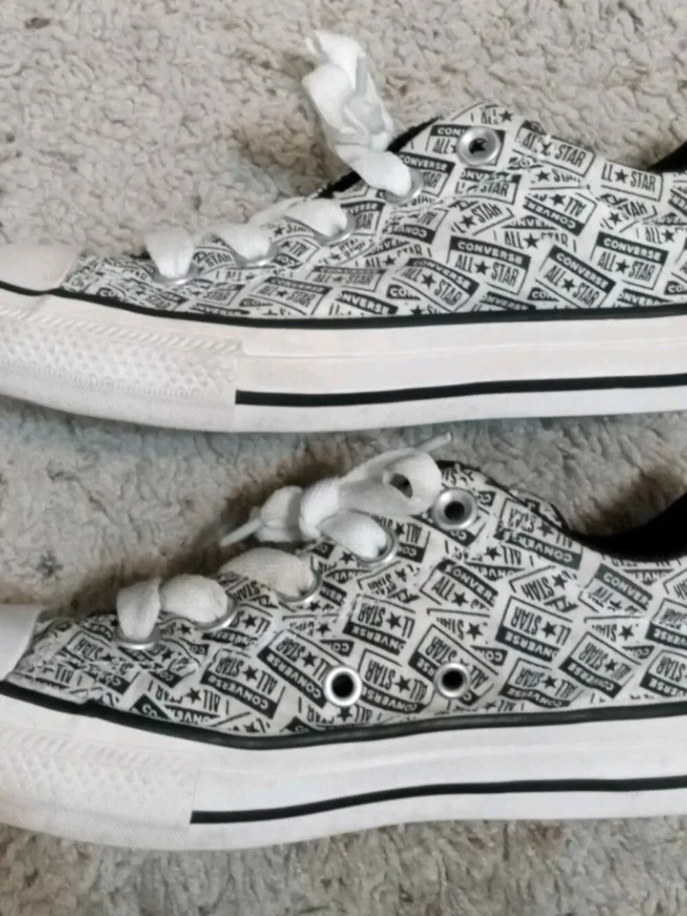 Converse CTAS Street Lace Up White/Black All Over Print Kids Sneakers-Size 2